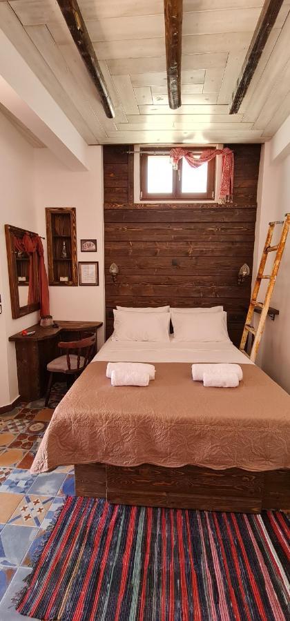 Ey Sofias Suites Rhodes City Екстериор снимка